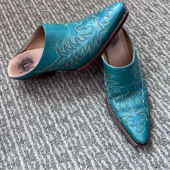 Charlie 1 Horse Teal slip on mules size 6B - Picture 3 of 10